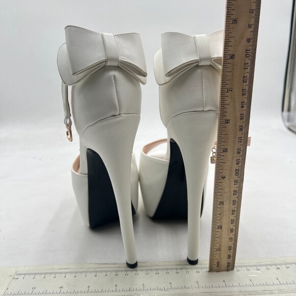 FSJ Elegant White Stiletto Sandals - Picture 5 of 8
